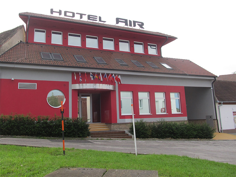 AIR TRADING – instalace 1